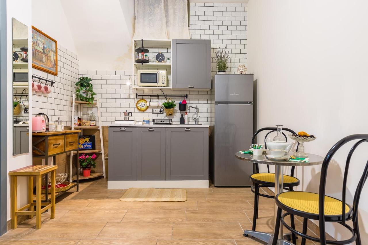 Appartement Eccehomo 29 La Casa Di Piero à Naples Extérieur photo